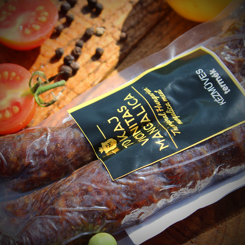 tokaji aszús borsos mangalica kolbász